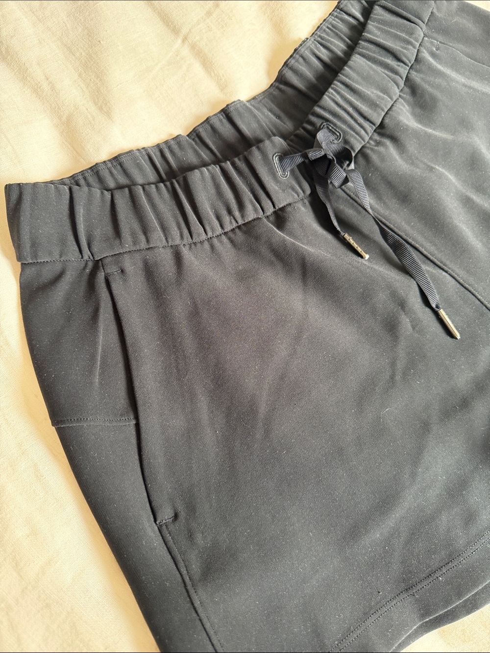 Lululemon Tracker Drawstring Shorts - Picture 2 of 5